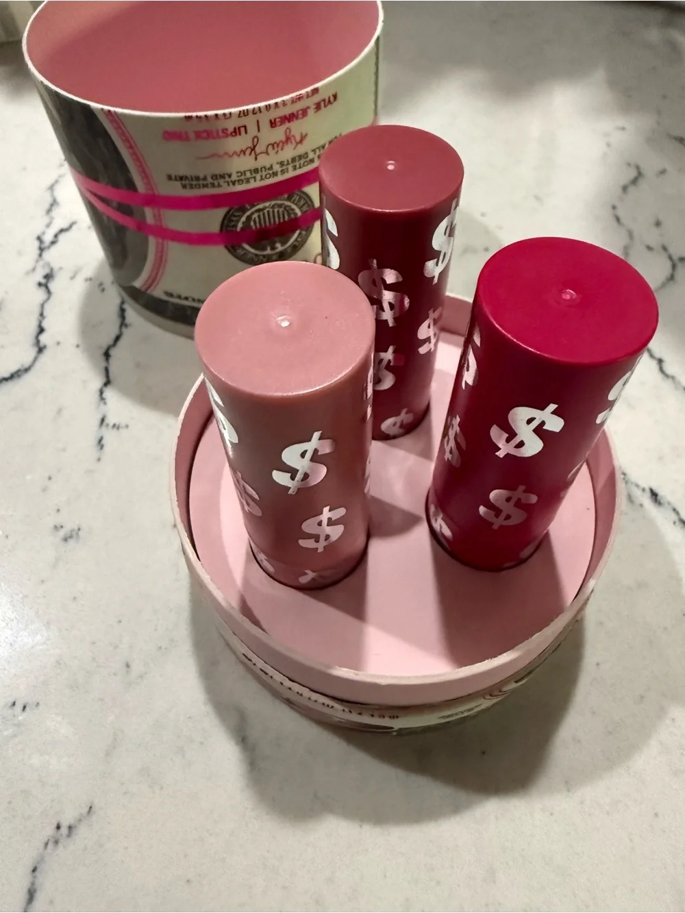 Kylie Cosmetics Lipstick - Soft Pink